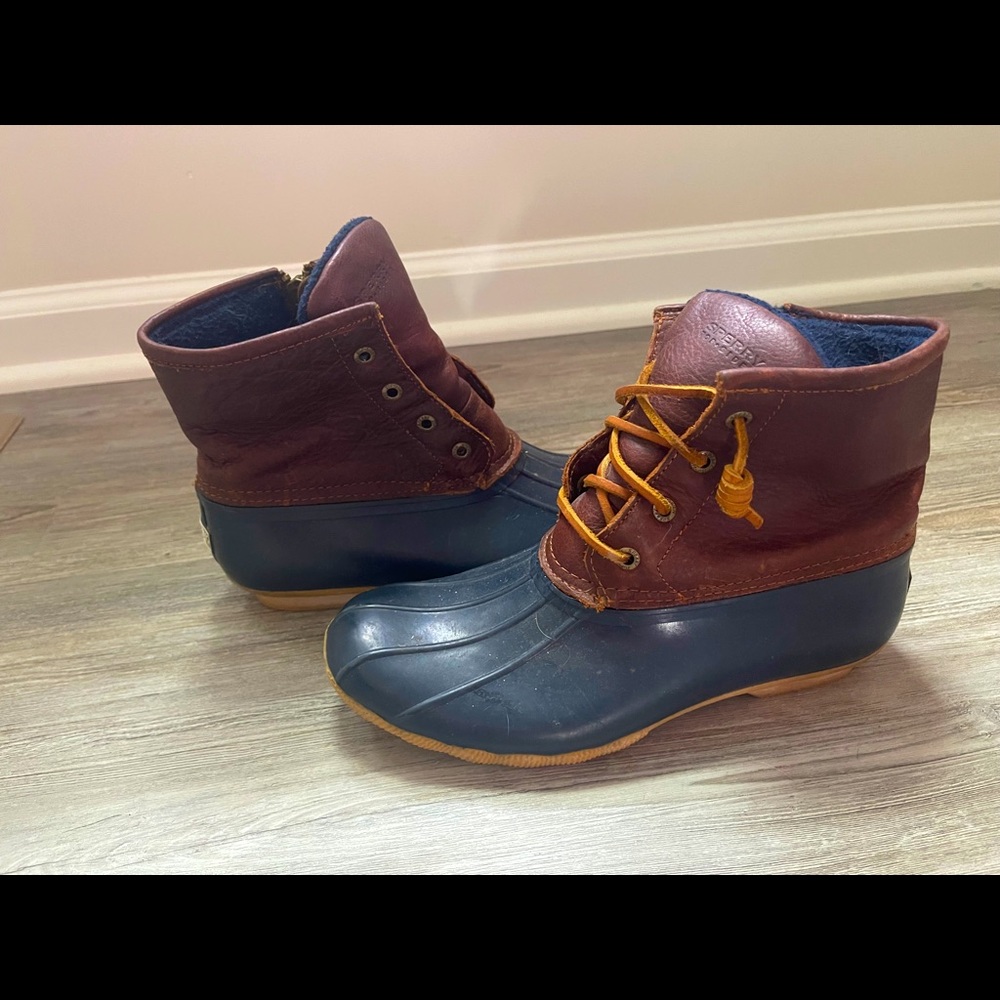 Sperry boots